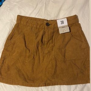 Cordouroy skirt